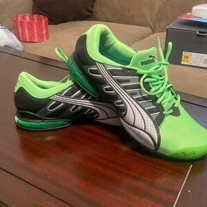 Puma sneakers. Size 11